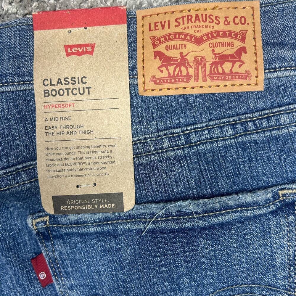 Levi’s Women's Size 12 Classic Bootcut 31/32 HyperSoft Mid Rise Jeans Denim - Picture 6 of 10